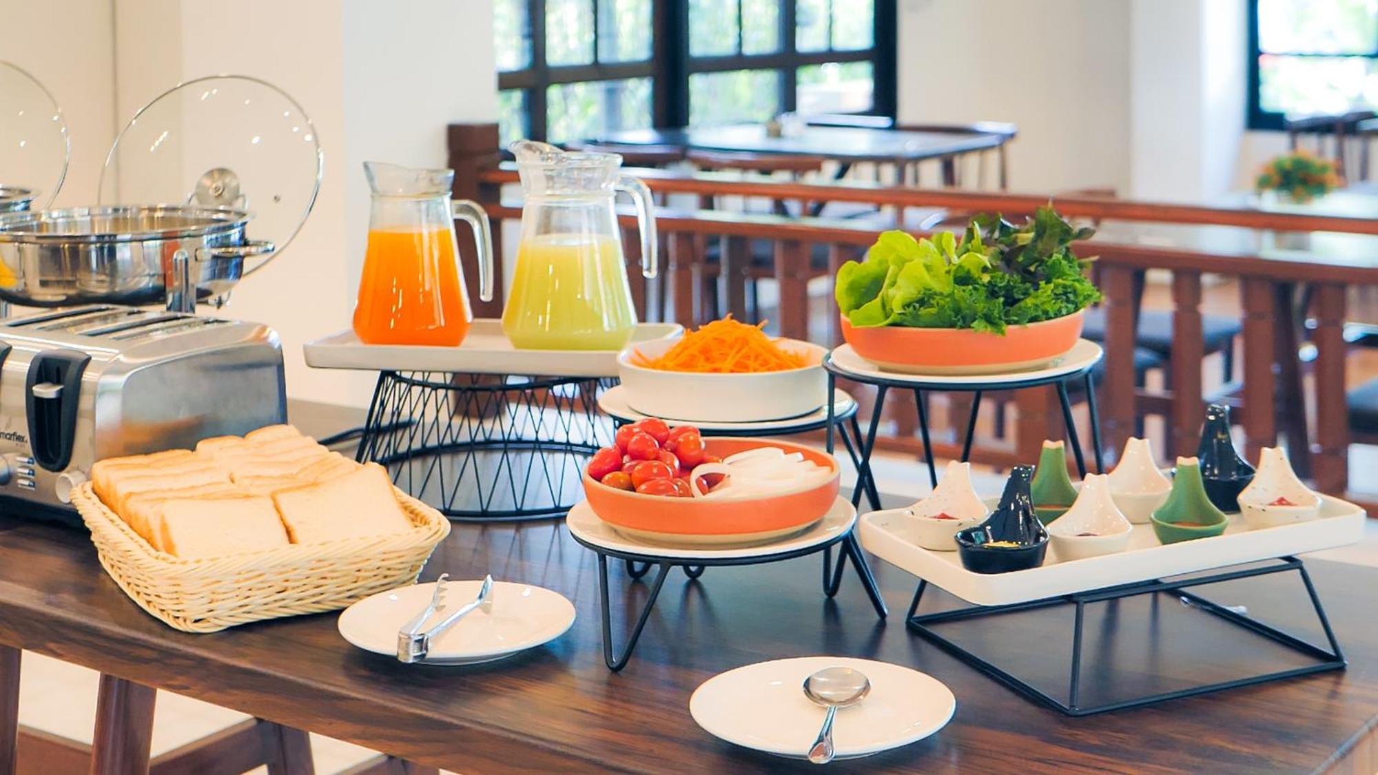 Siam Avari Hotel, Chiang Rai Zewnętrze zdjęcie