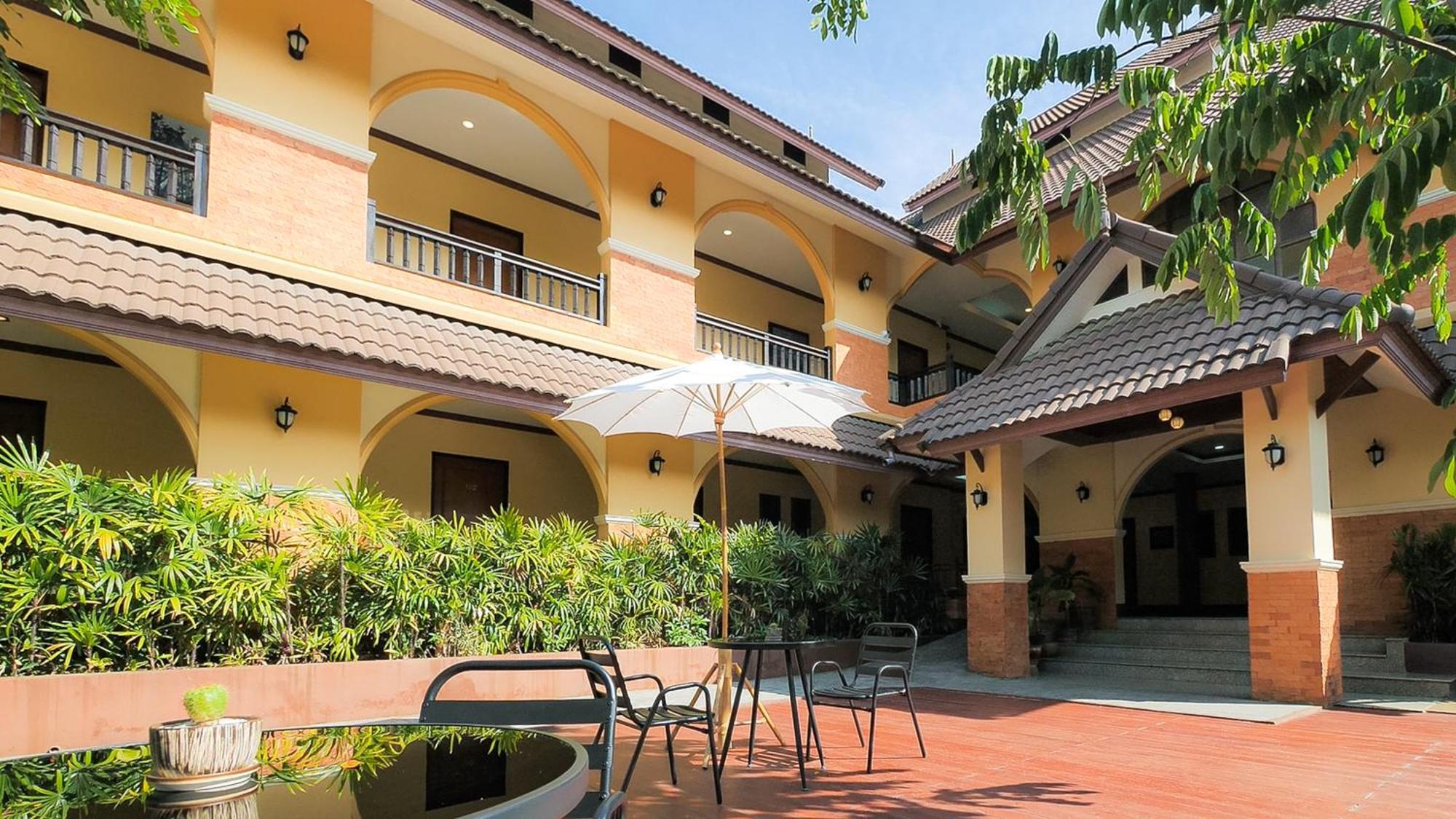 Siam Avari Hotel, Chiang Rai Zewnętrze zdjęcie